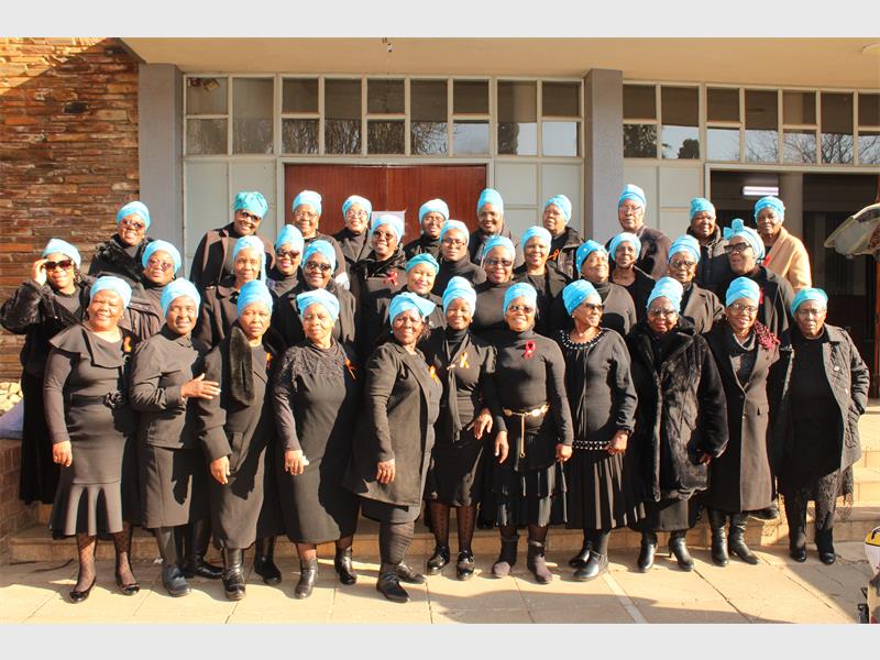 Kwa-Thema’s elderly lead monthly choir concerts to raise funds and lift ...