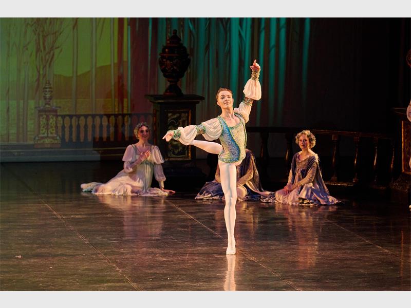Discover the Journey of Miguel Franco-Green: Alberton’s Emerging Ballet Sensation!
