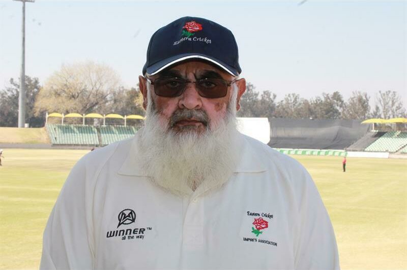 Umpire stands in 100th game Boksburg Advertiser