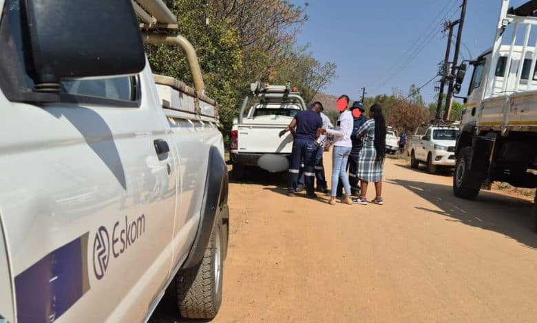 Security company aids Eskom in tackling illicit connections: 10 arrested