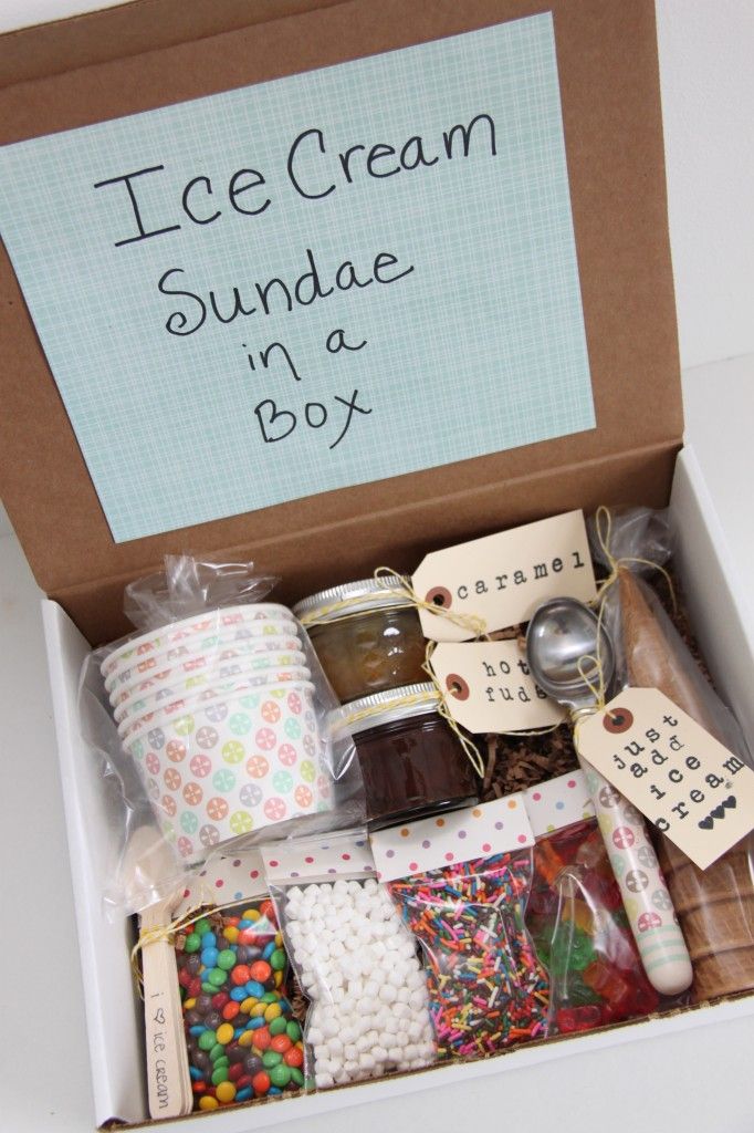 Quick & Easy Ice Cream Sundae Gift Basket - stay-at-home crafter