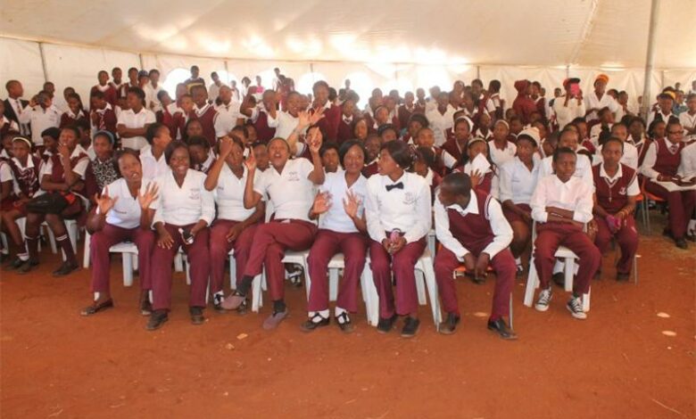 Manoke 400 Manoke learners cannot get to school | Lowvelder