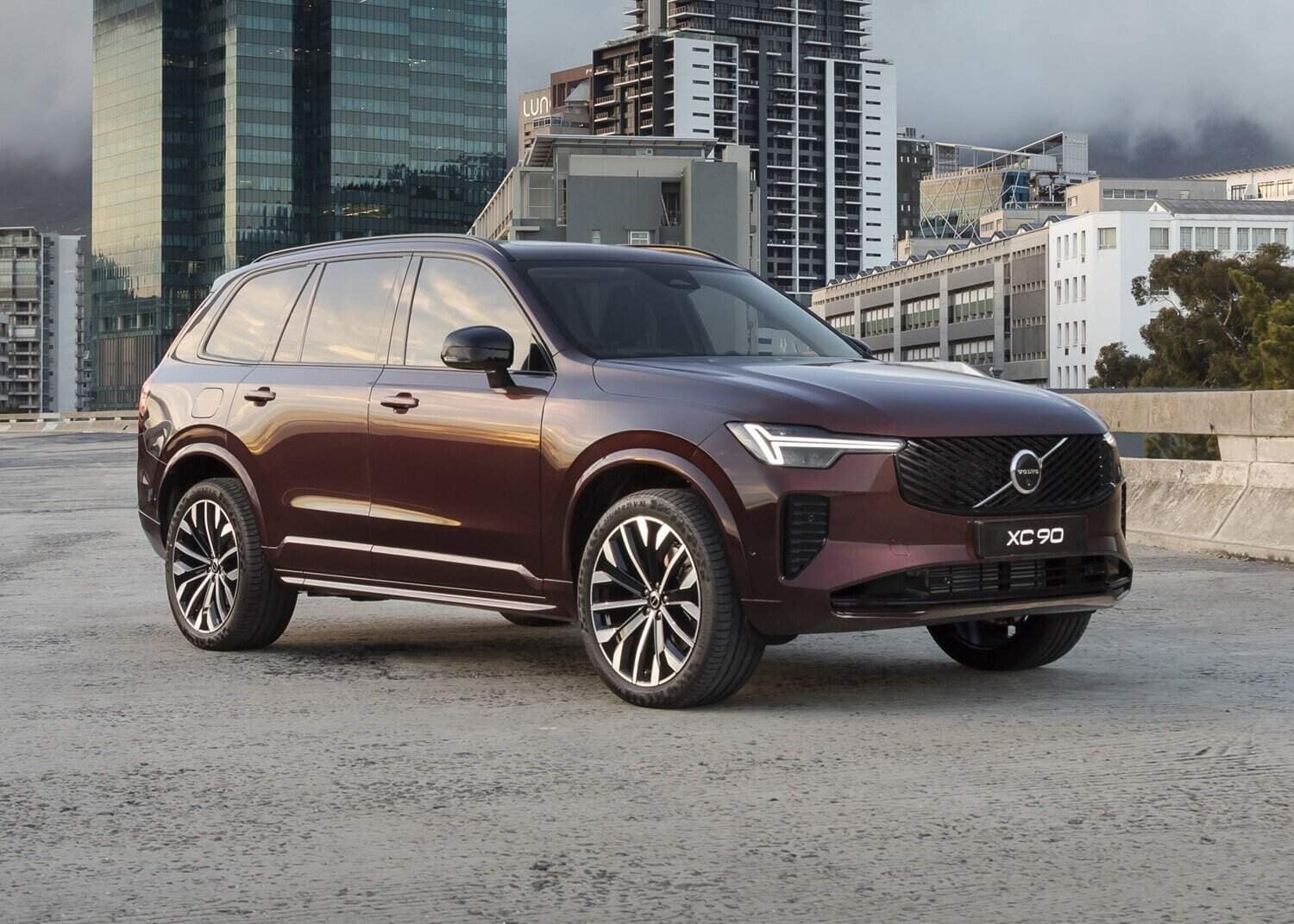 Refreshed Volvo XC90: How much it costs in South Africa