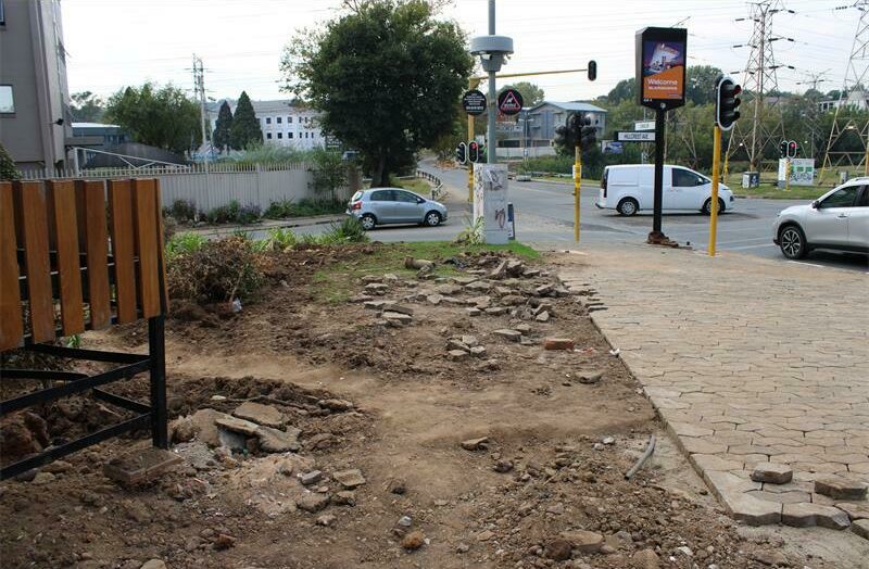 Conrad Drive faces eight water pipe bursts in two weeks Randburg Sun