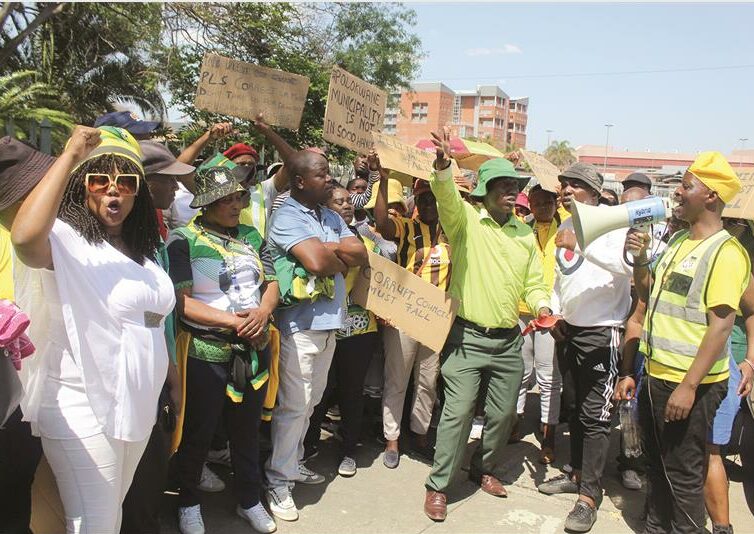 No induction, no payment for ward committee members Review