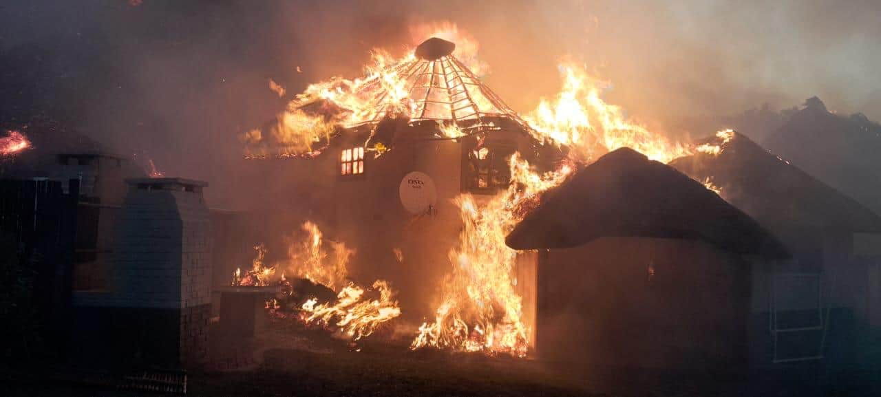 FIRE UPDATE: Several people treated for smoke inhalation [WATCH ...