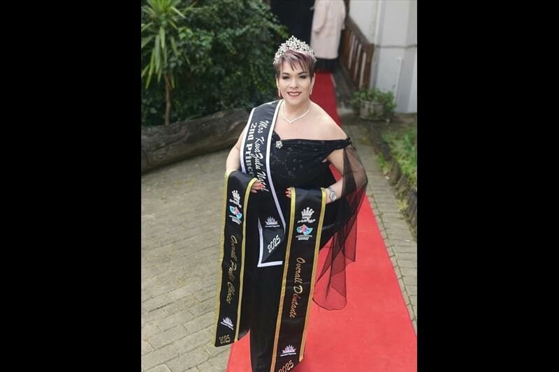 Madeleine Pretorius of Oslo Beach guns for Mrs Courageous SA