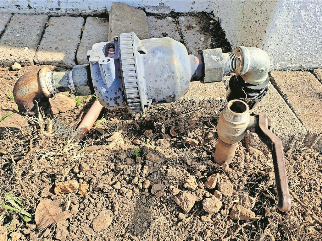 New water meters are leaking with problems Witbank News