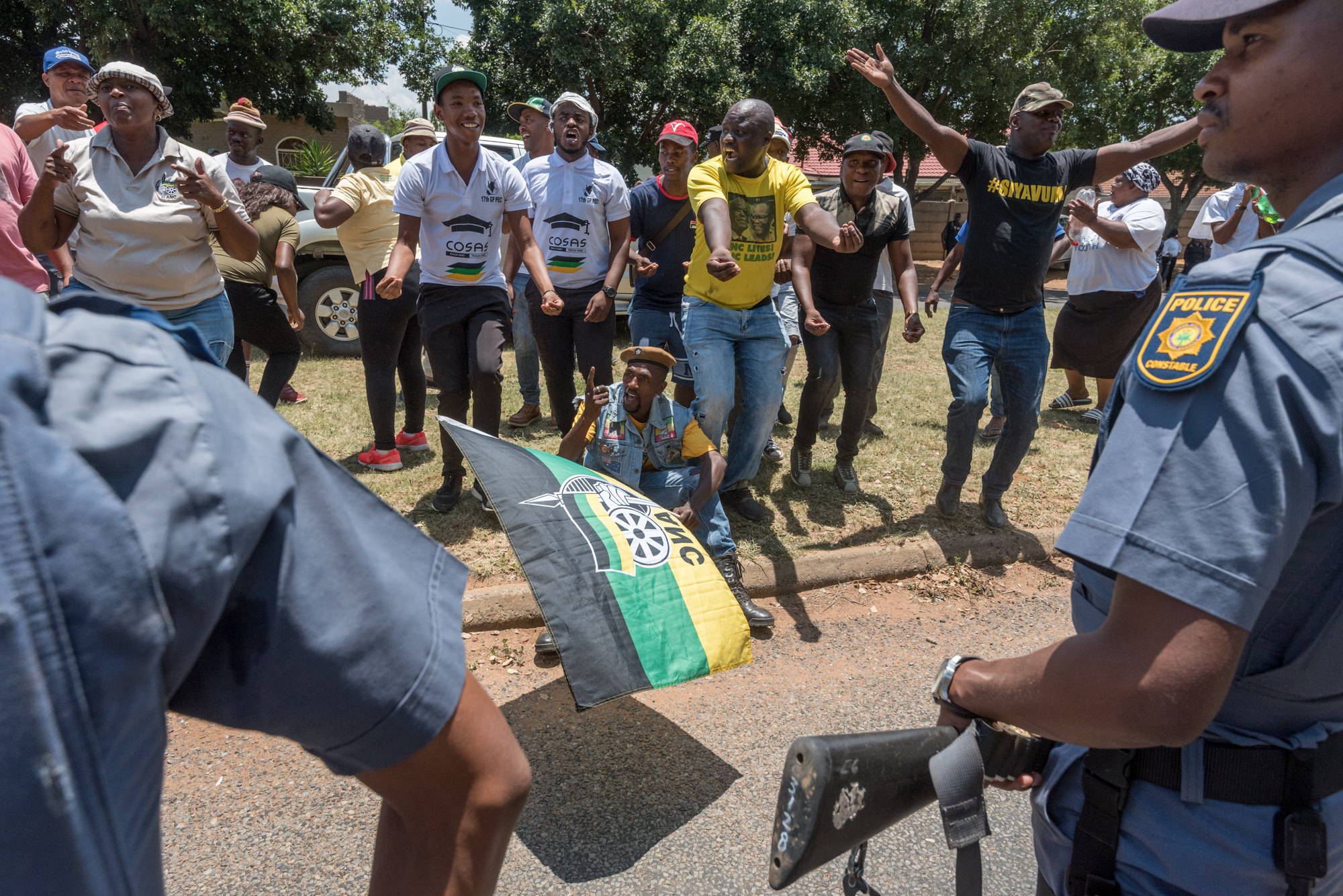 VIDEOS: Protesters refuse to back down as violence continues at ...