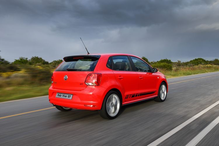 volkswagen-polo-vivo_-driving-003_880x500