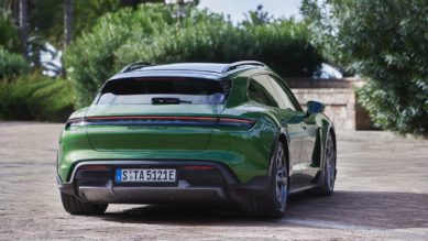 Porsche Taycan Cross Turismo