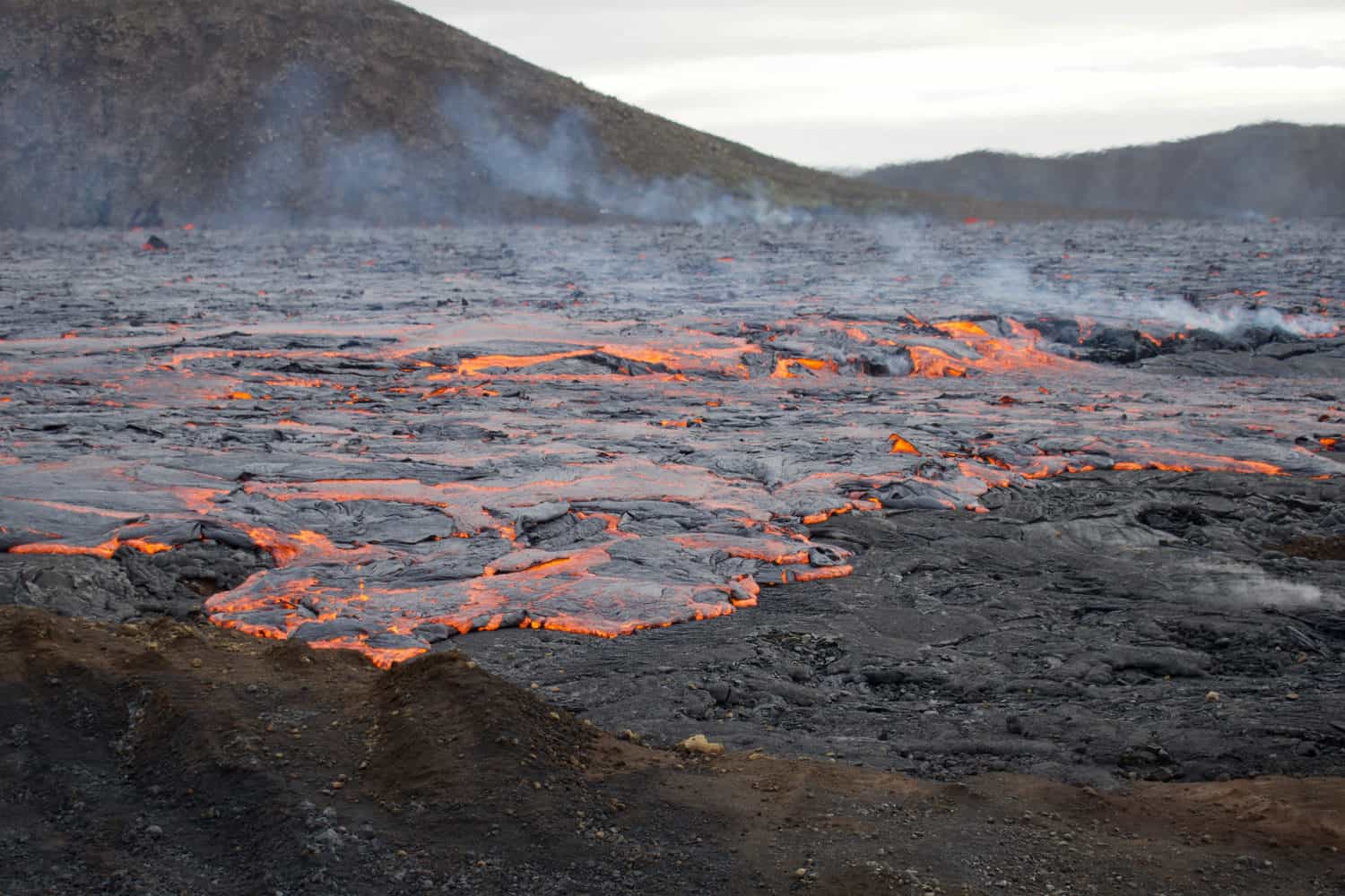 Iceland volcano still erupting after six months