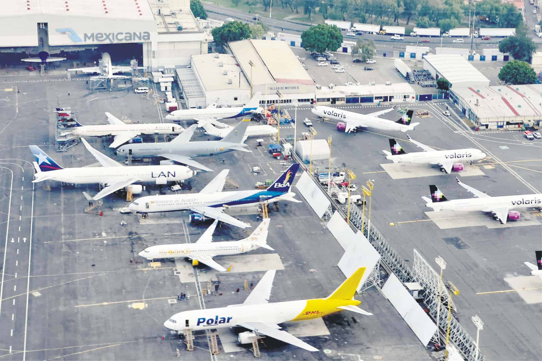 SARDINED. Planes are ‘double-parked’ at the Benito Juarez International
Airport in Mexico City on 5 August. Picture: AFP