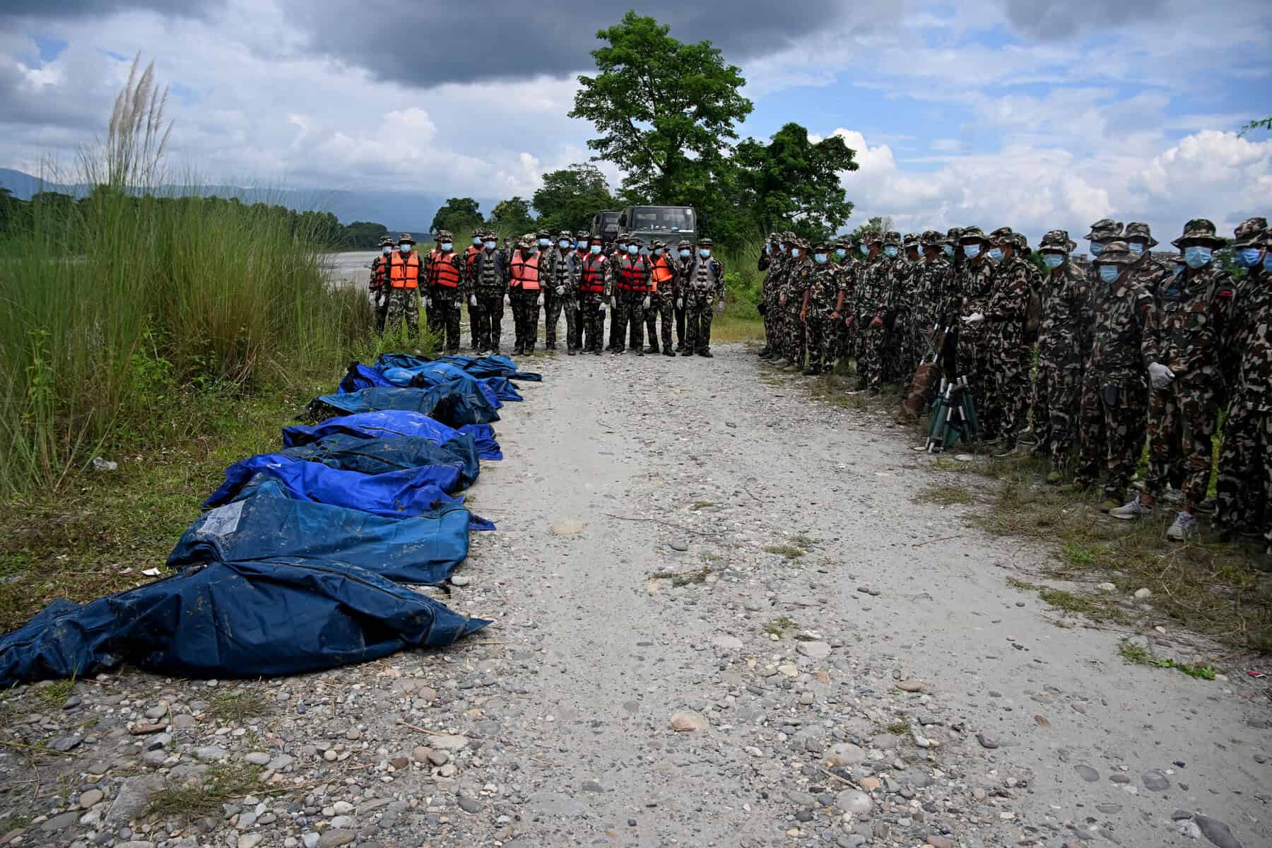 Nepal toll surges as rescuers struggle through 'unimaginable' disaster